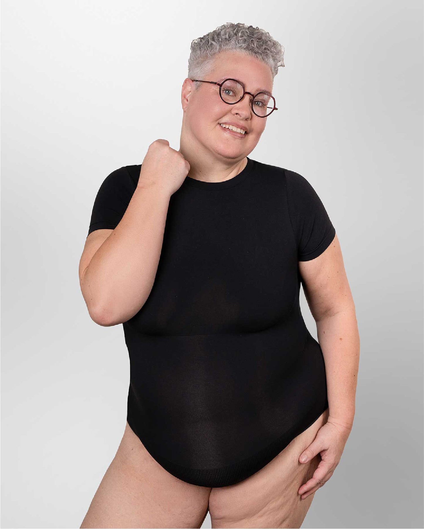 InvisiShape – figure shaping body t-shirt