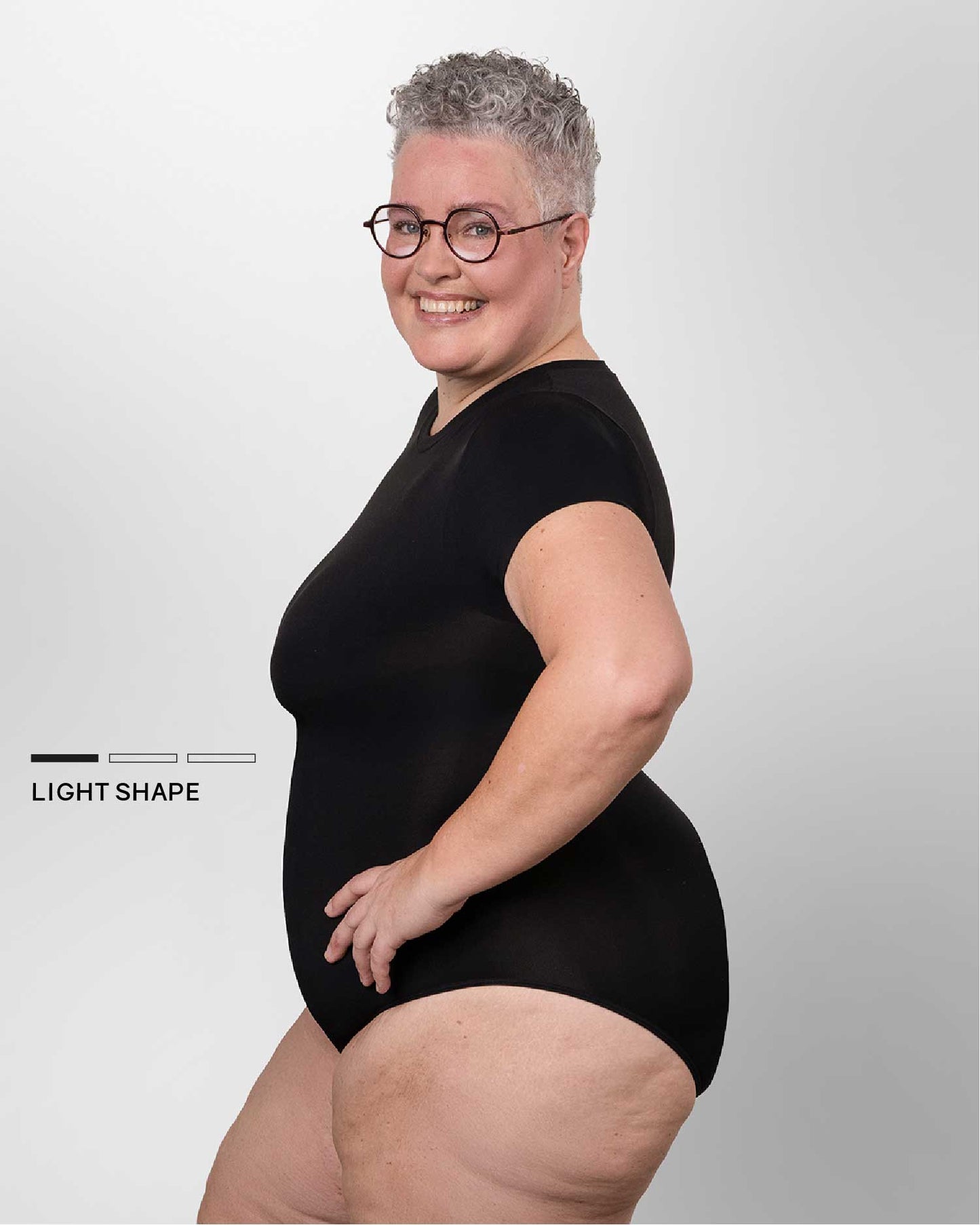 InvisiShape – figure shaping body t-shirt