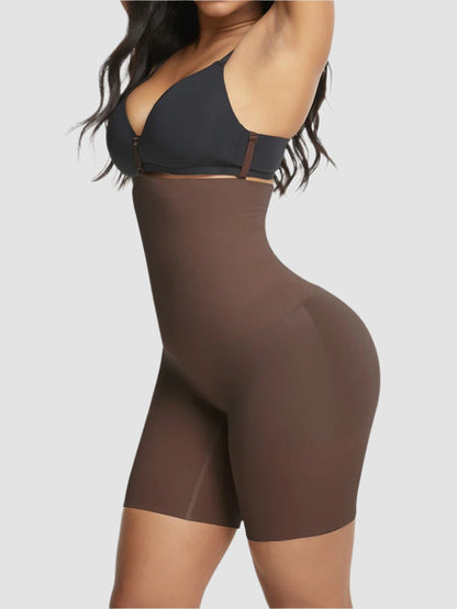 Alessia waist shaper with three buckles