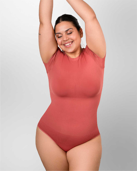 InvisiShape – figure shaping body t-shirt